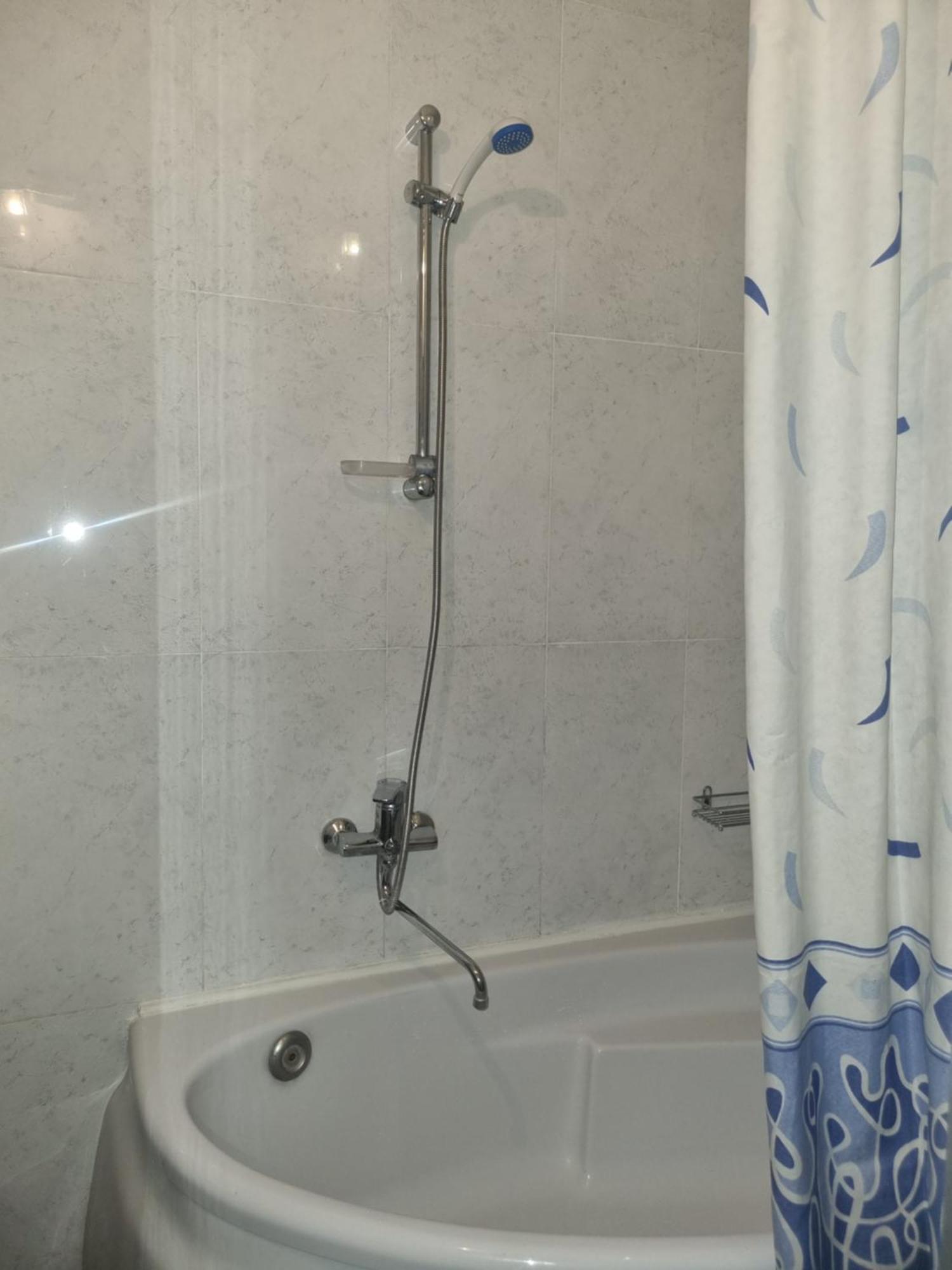 Apartments On Mustafa Ozturk Almaty Phòng bức ảnh