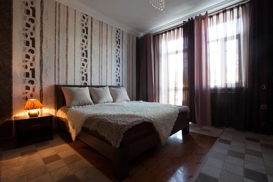 Apartments On Mustafa Ozturk Almaty Ngoại thất bức ảnh